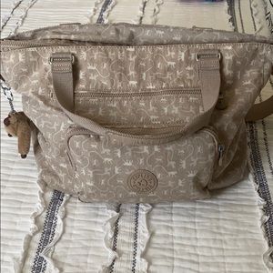 Killing diaper bag